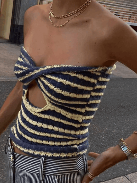Ana | Top Corto Elegante Con Corte